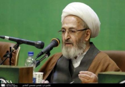 آیت الله سبحانی: انقلاب اسلامی به پشتوانه حوزه ها مستحکم شد