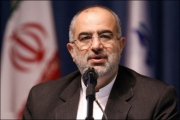 بسیاری به جای بزرگداشت دانشمندان بر ممیزی کتاب پای می فشردند