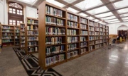توسعه کتابخانه و کتابخوانی نیازمند یک نهاد صنفی است