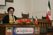 حجت‌الاسلام تقوی: «وکالت ایرانی» می‌توانست از زوایای پنهان مجلس سخن بگوید