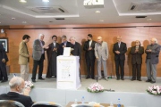 کتاب نفیس «رنج و رنگ» رونمایی شد